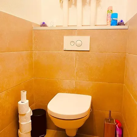 Supercosy In Near Port - Men Only Daire Oostende